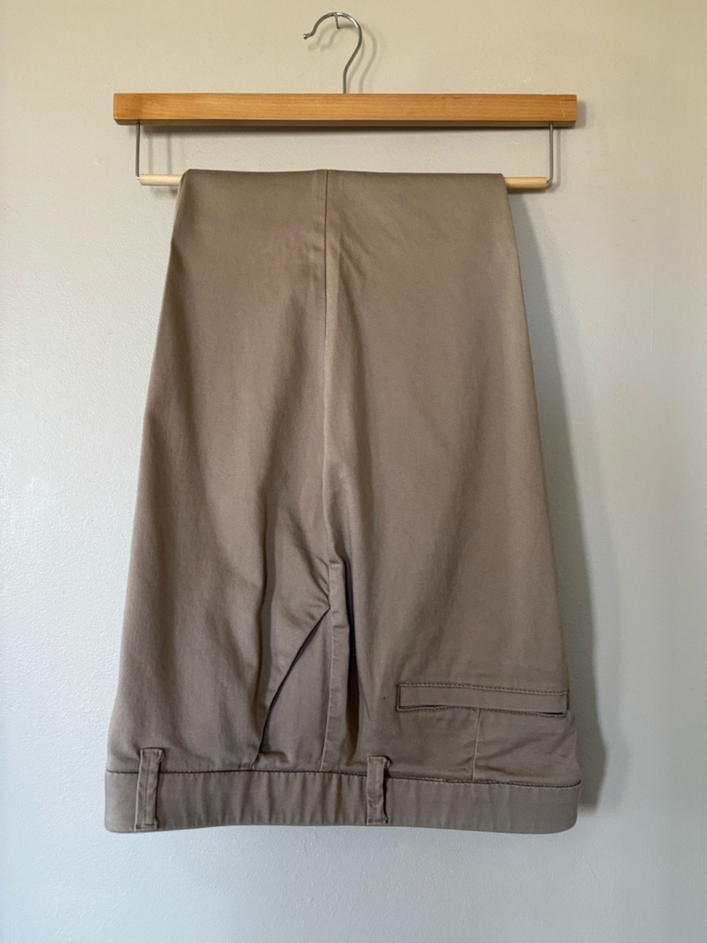 Lee Mid-Rise Straight Leg Dress Pants in Taupe
